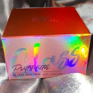 Touch In Sol Glassy Skin Balm